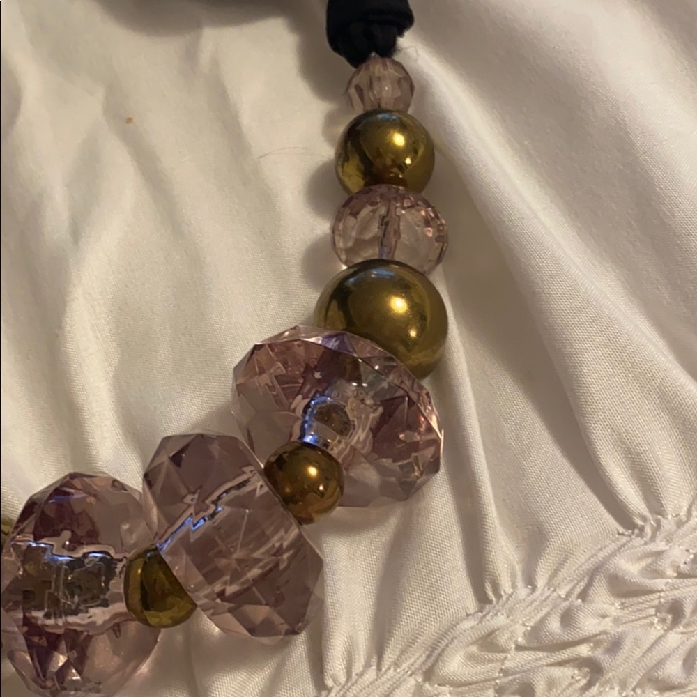 Unique Necklace - Picture 2 of 3